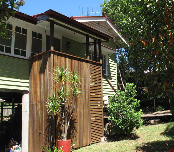 Mt Tamborine entry porch.jpg